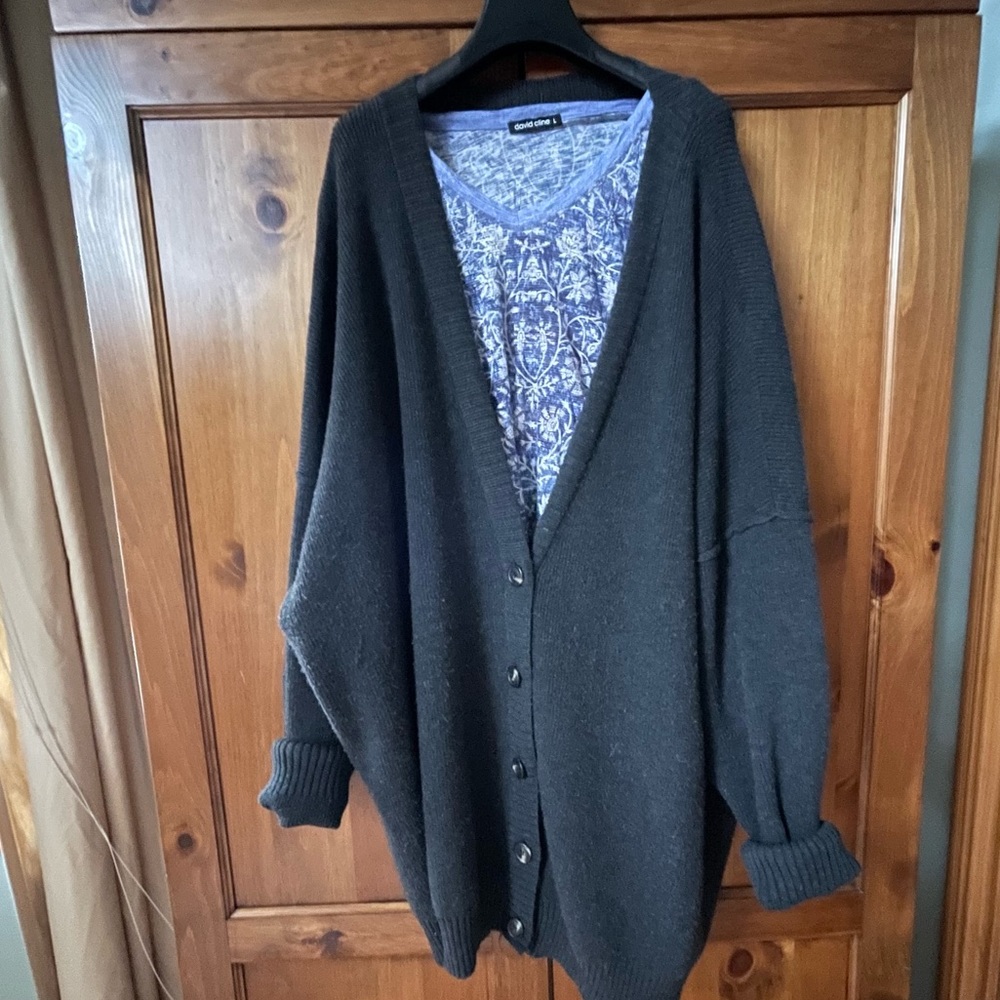 WOMENS FREE PEOPLE DARK GREY  VERY OVERSIZED BOYFRIENDS CARDIGAN